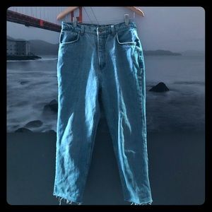 vintage light blue jeans (slightly modified)